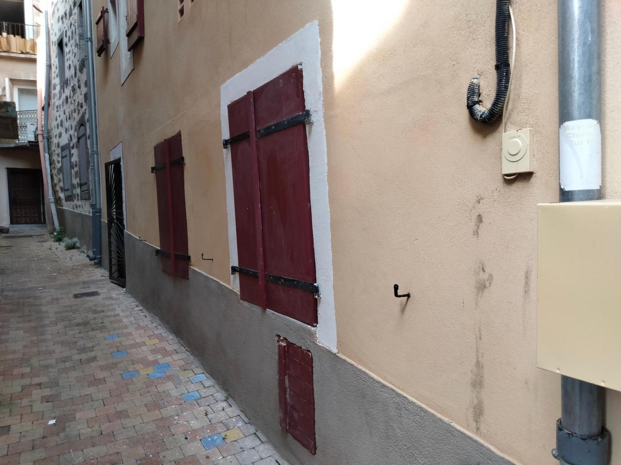 Au 51 * Agde